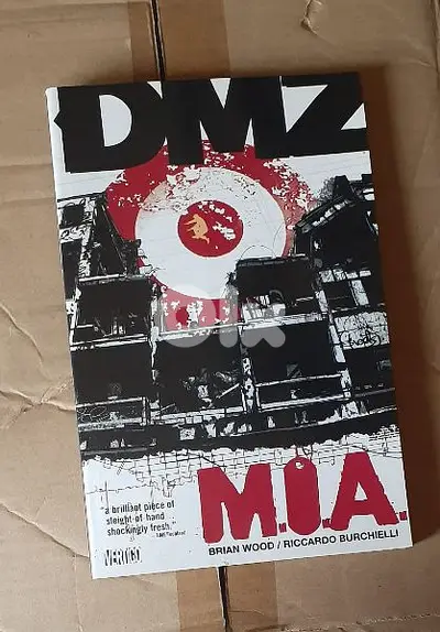 DMZ M. I. A Graphic Novel.