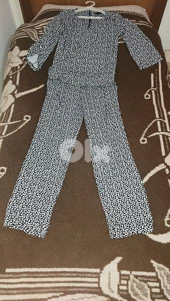 Overall jumpsuit size 36 small اوفرول 2