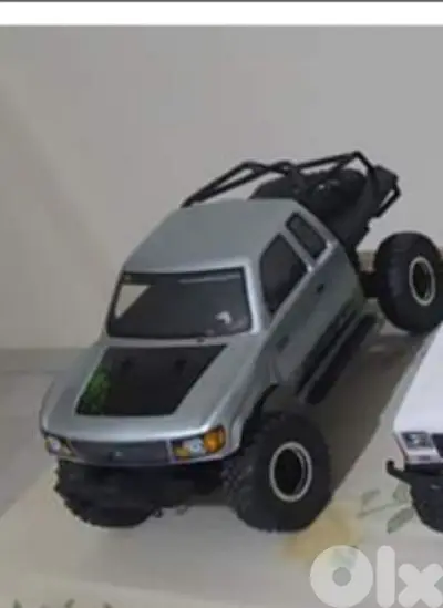 Axial scx10 crawler