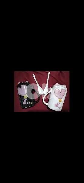 mugs 2 spoons 2 covers 2 set gift