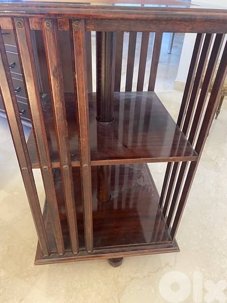 2 side tables 2
