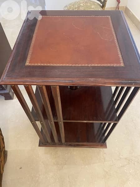 2 side tables 4