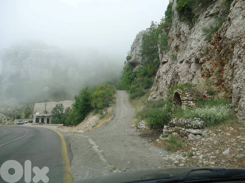 Plot with beatiful sea and mountain view for sale in kfardebian 8