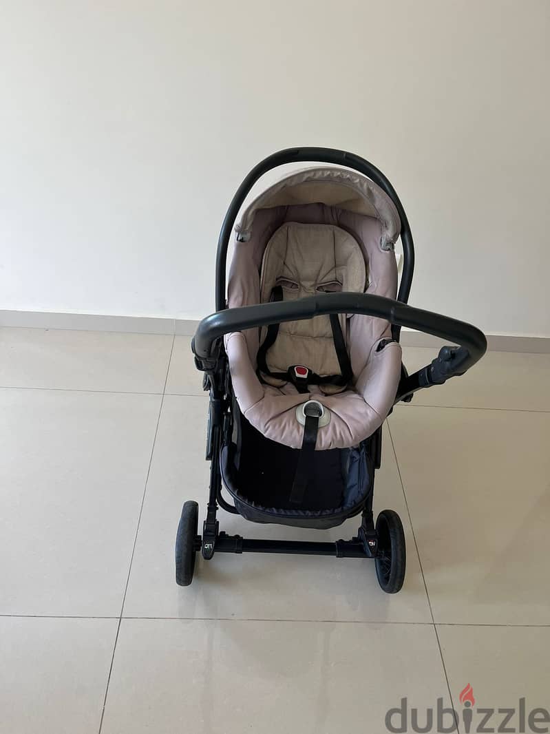 Cam Stroller & Car Seat 3