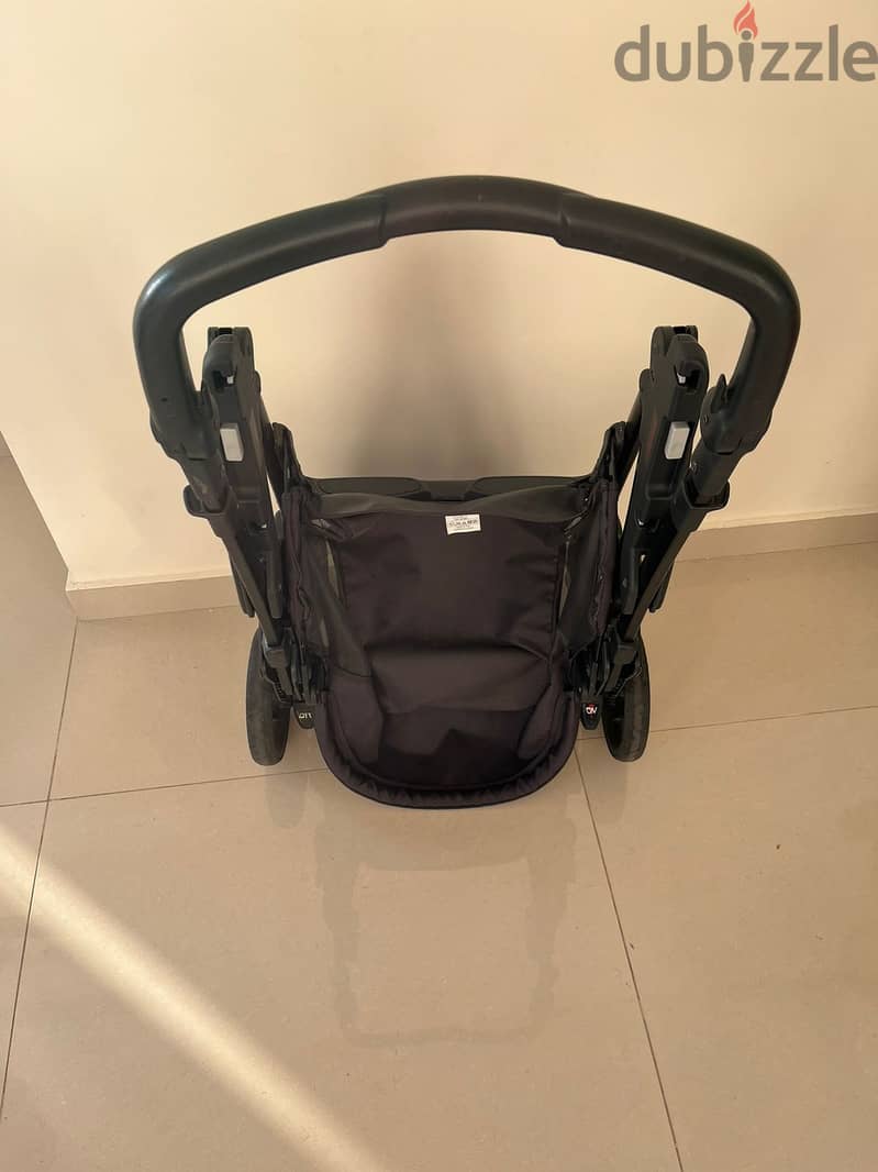 Cam Stroller & Car Seat 5