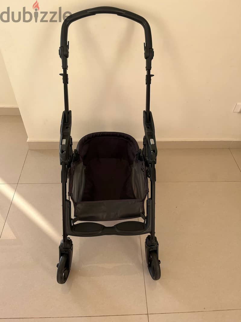 Cam Stroller & Car Seat 6