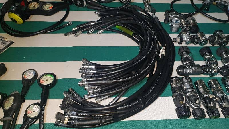 regulator scuba diving , used and new all europeen brands 0