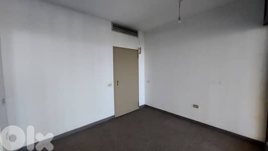 L11979- A 120 SQM Office for Rent in Riad El Solh, Down Town