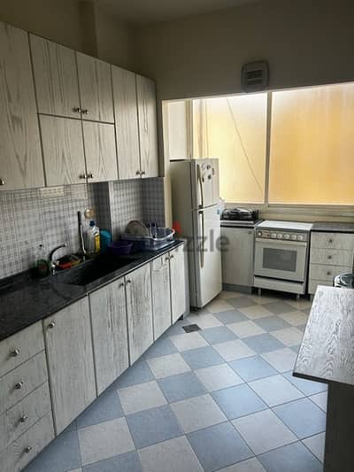 FULLY FURNISHED APPARTMENT FOR RENT FACING SAINT JOSEPH HOSPITAL