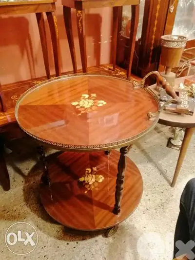 طاولة عرباي ولا اروع مميزة للغاية ماركتري ناعم شغل مميز سعر تصفية
