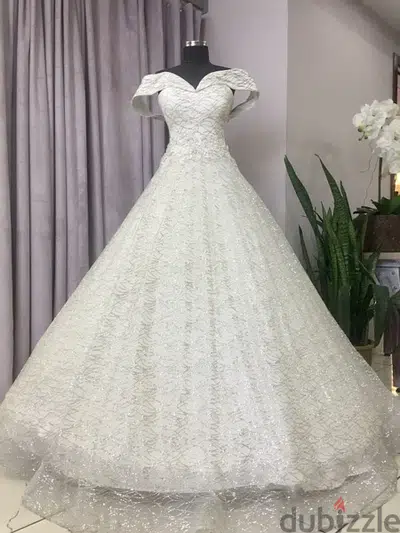 wedding dress