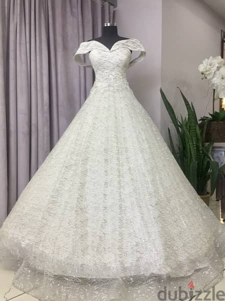 wedding dress 0