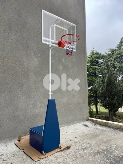 Basketball Hoop with safety / wheels