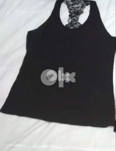 top bas aswad 4 modelet s to xxl 2=15$ 2