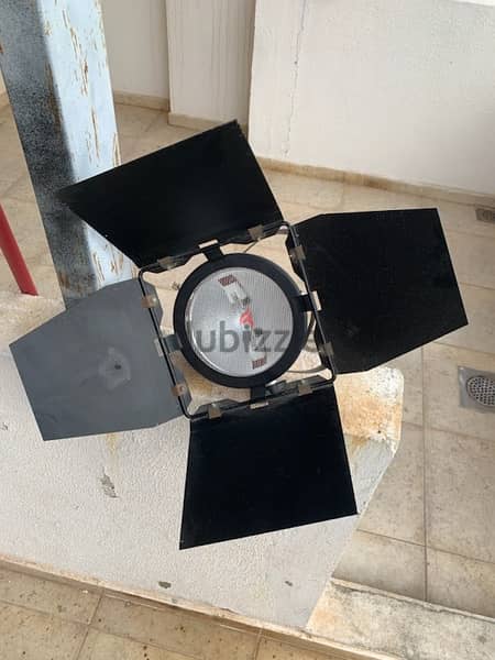 projector 1
