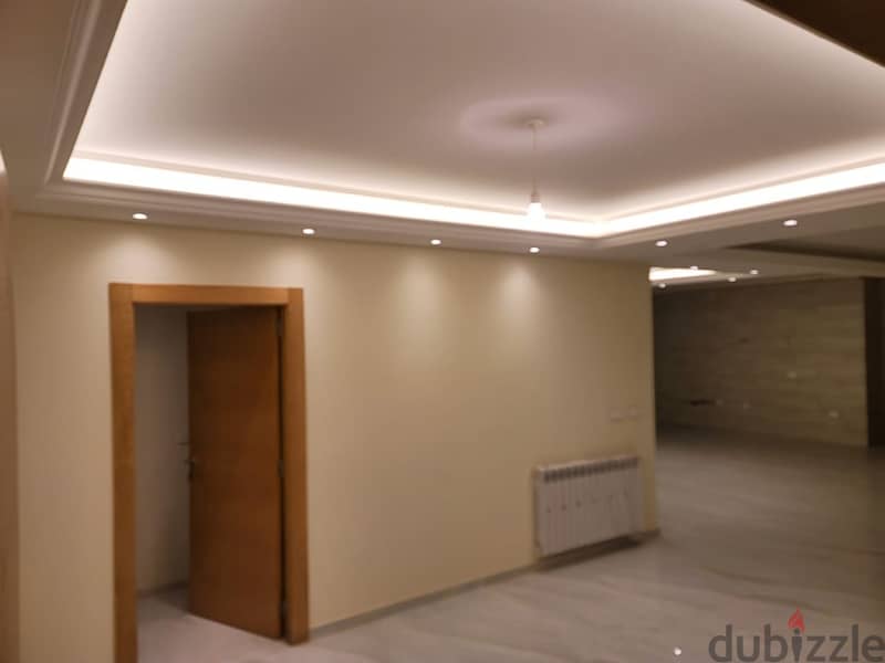 231 Sqm + 61 Sqm Free Terrace | Apartment for Sale in Hbous 0
