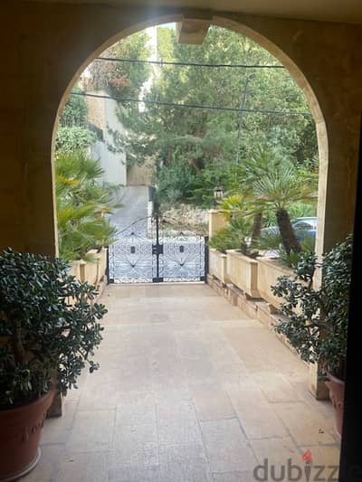 Luxurious apartment for rent or sale