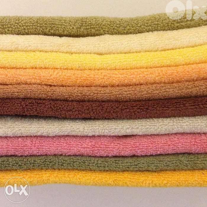 Towels / Serviettes/Manechif 1