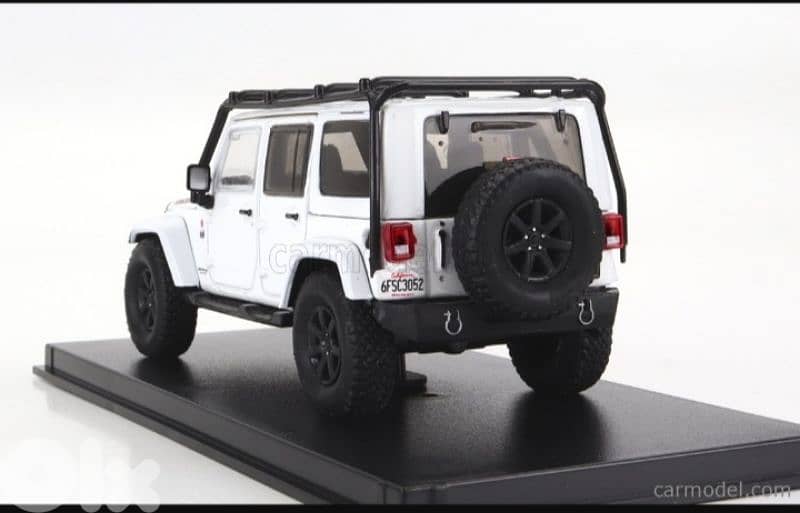 Wrangler Unlimited X Rubicon 2014 diecast car model 1;43. 2