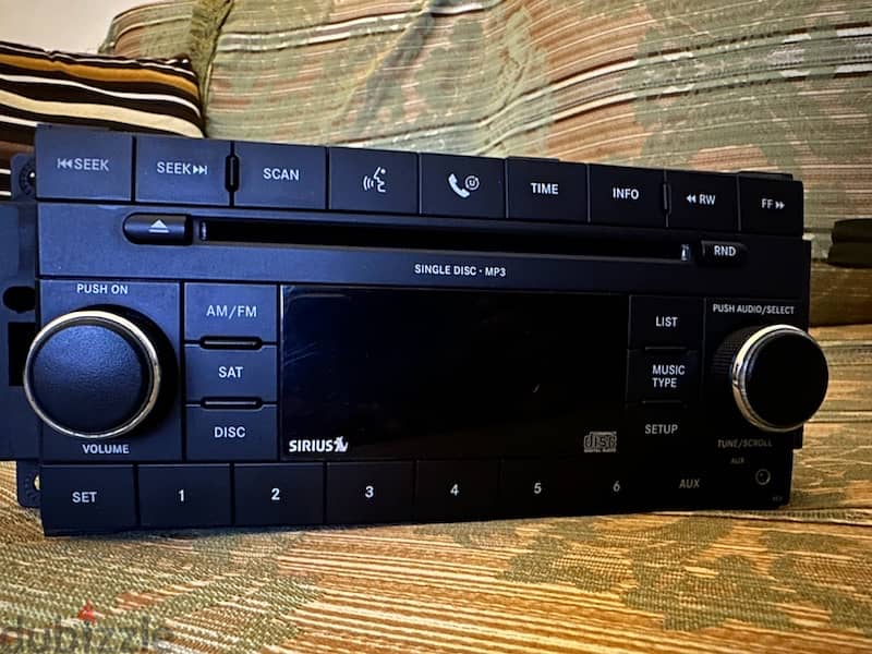 jeep cherokee 2008 original radio 0
