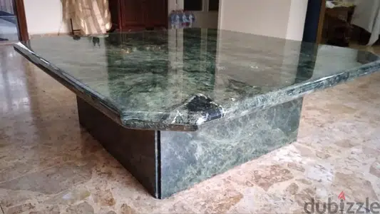 Onyx table