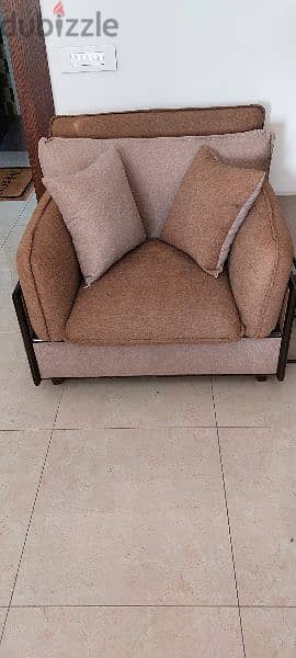 salon brown beige 3