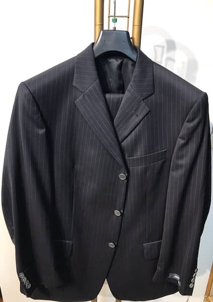 Men’s suits for liquidation - بدلات رجالية جديدة العدد 50 قطعة 0