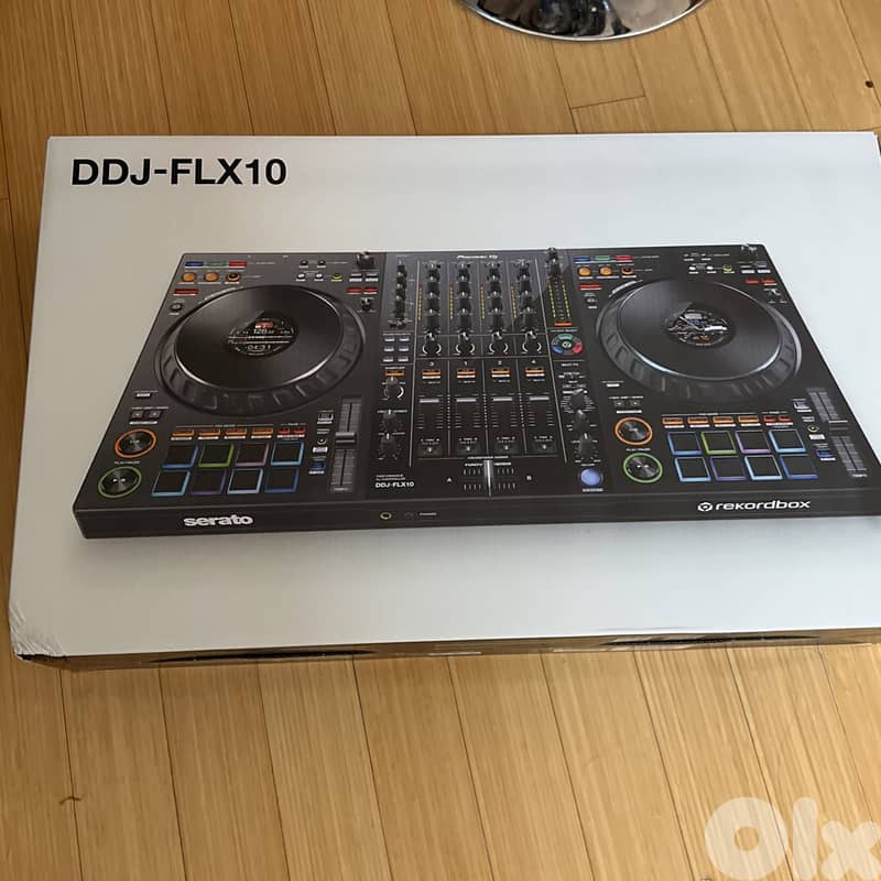 Pioneer DJ DDJ-FLX10 4-deck DJ Controller 1