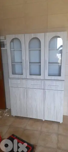 خزائن مطبخ جديدة من المعمل لون رمادي فاتح(high quality).