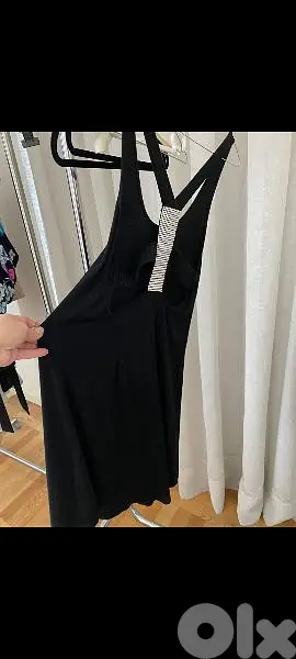 للبيع فستان نسائي