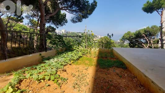 Lux apartment+350m2 garden+View 4 sale Broumana شقة+حديقة للبيع برمانا