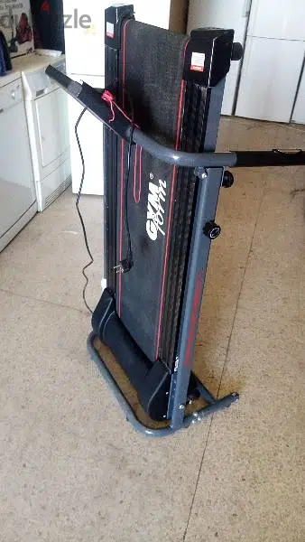 treadmill new (gym form)