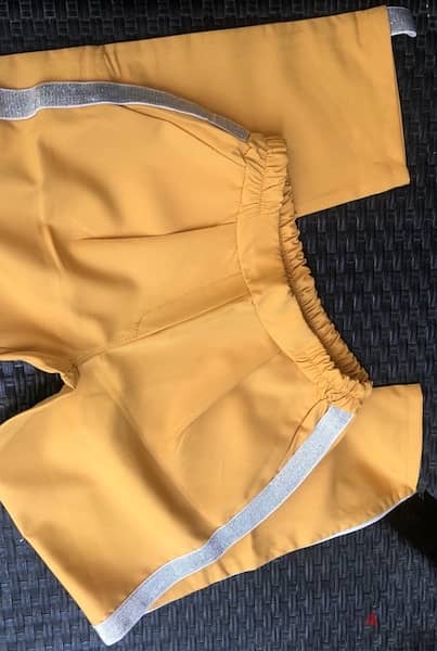 pantlon, medium size 2