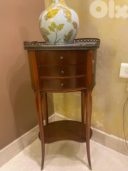 table wood and marble 2