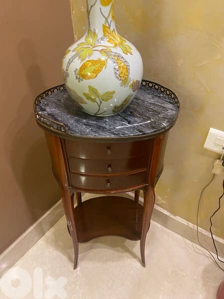 table antique 1