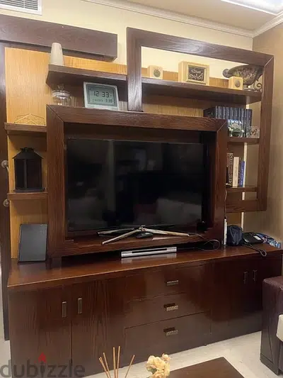 TV Unit خزانة خشب سنديان
