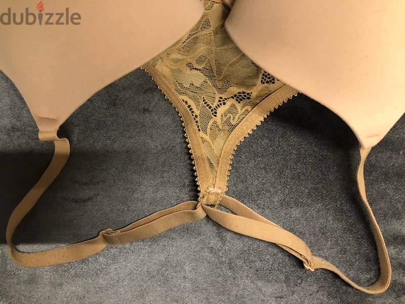 soutien beige color, brand, used twice, size 38D 6