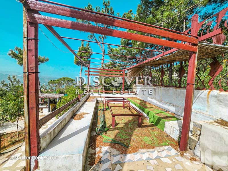 Private, Peaceful & Sensational Location Private land  in Baabdat 5