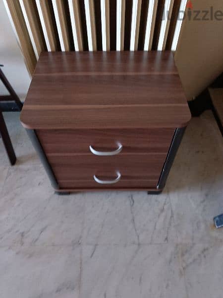 nightstand 1