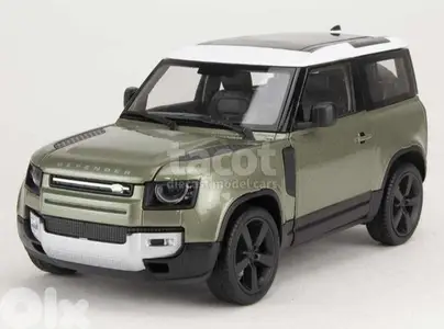Land Rover Defender 2020 diecast car model 1:24.