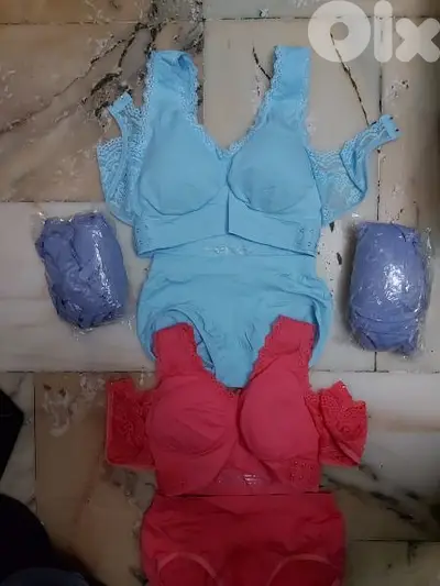 للبيع ملابس نسائية داخليه