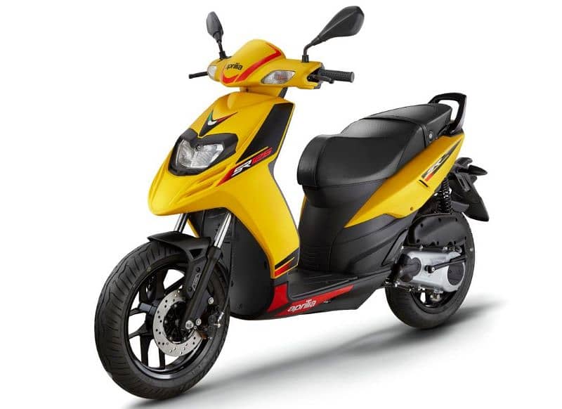 Aprilia SR 125cc 0klm model 2023 two years dealer warranty 1