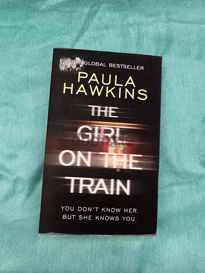 The girl on the train - Paula Hawkins - New York Times best seller