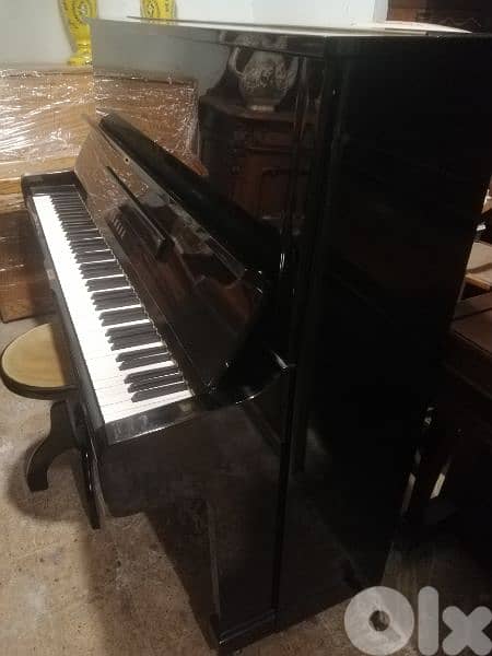 piano yamaha u2 3 pedal b3do jdid Free banch 1