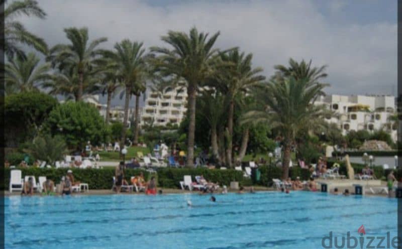 Cabine 4rent. RIMAL block A near pool and shower 0