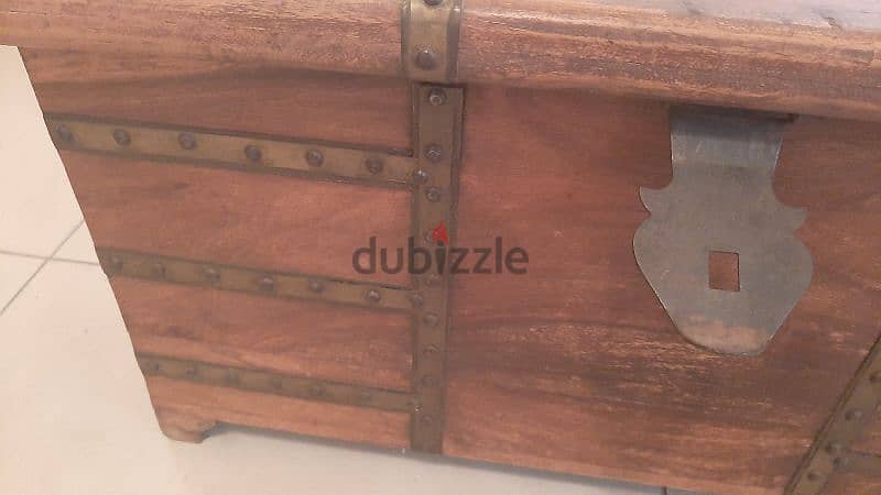 antique box 1