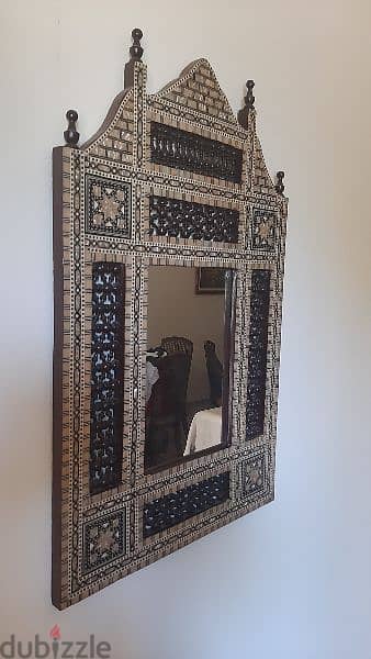 arabesque mirror 1