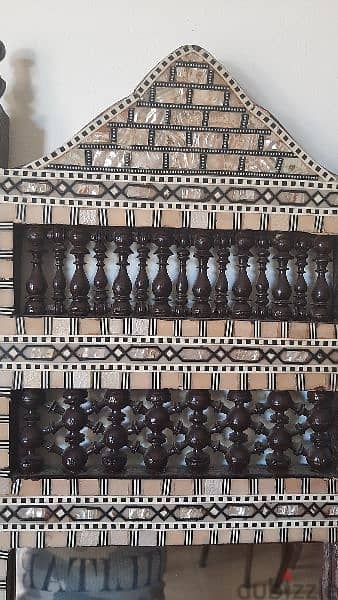 arabesque mirror 3