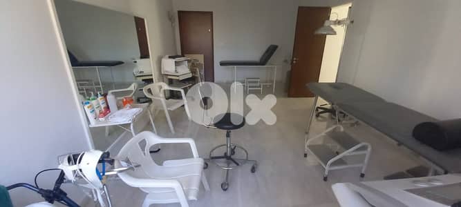 Office Clinic For Sale In Badaro للبيع مكتب عيادة في بدارو