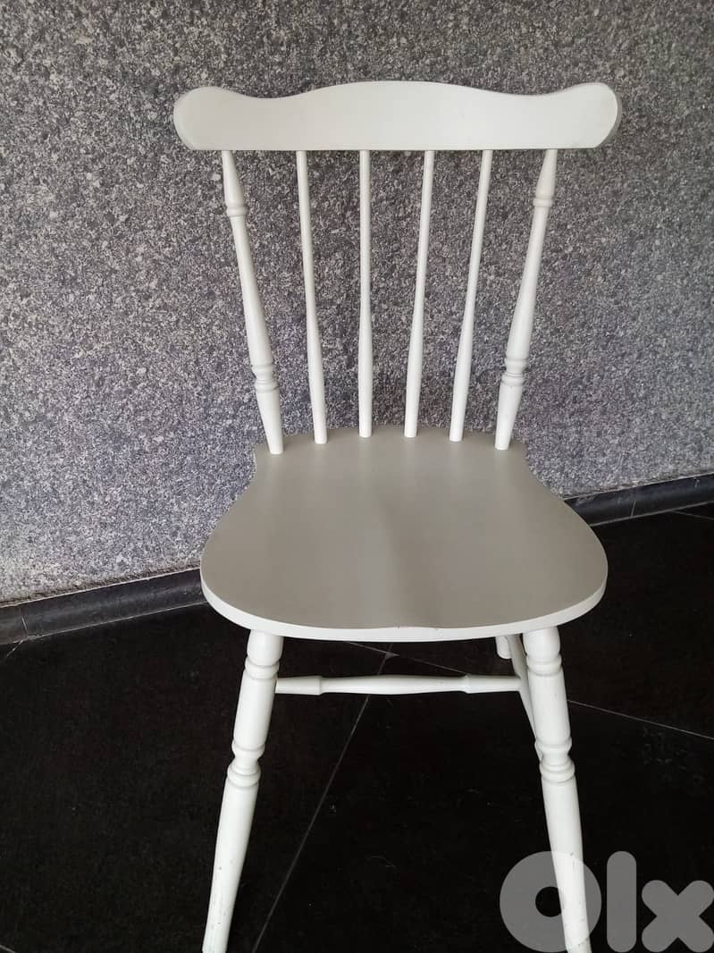 Wood White Chair 0